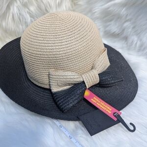 David Young Sun hat Brown tan bow